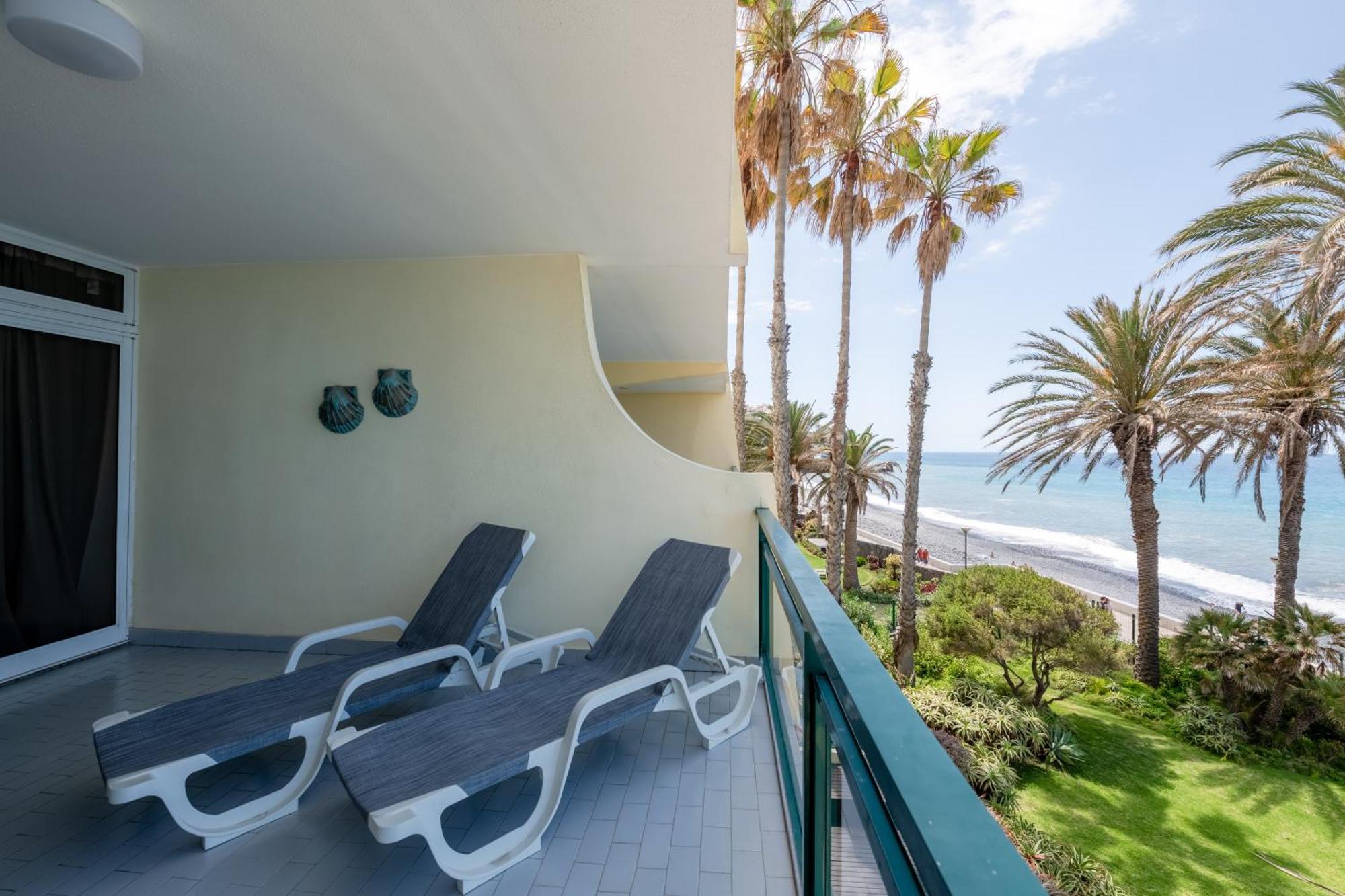 Atlantic View Apartment At Formosa Beach Funchal  Buitenkant foto