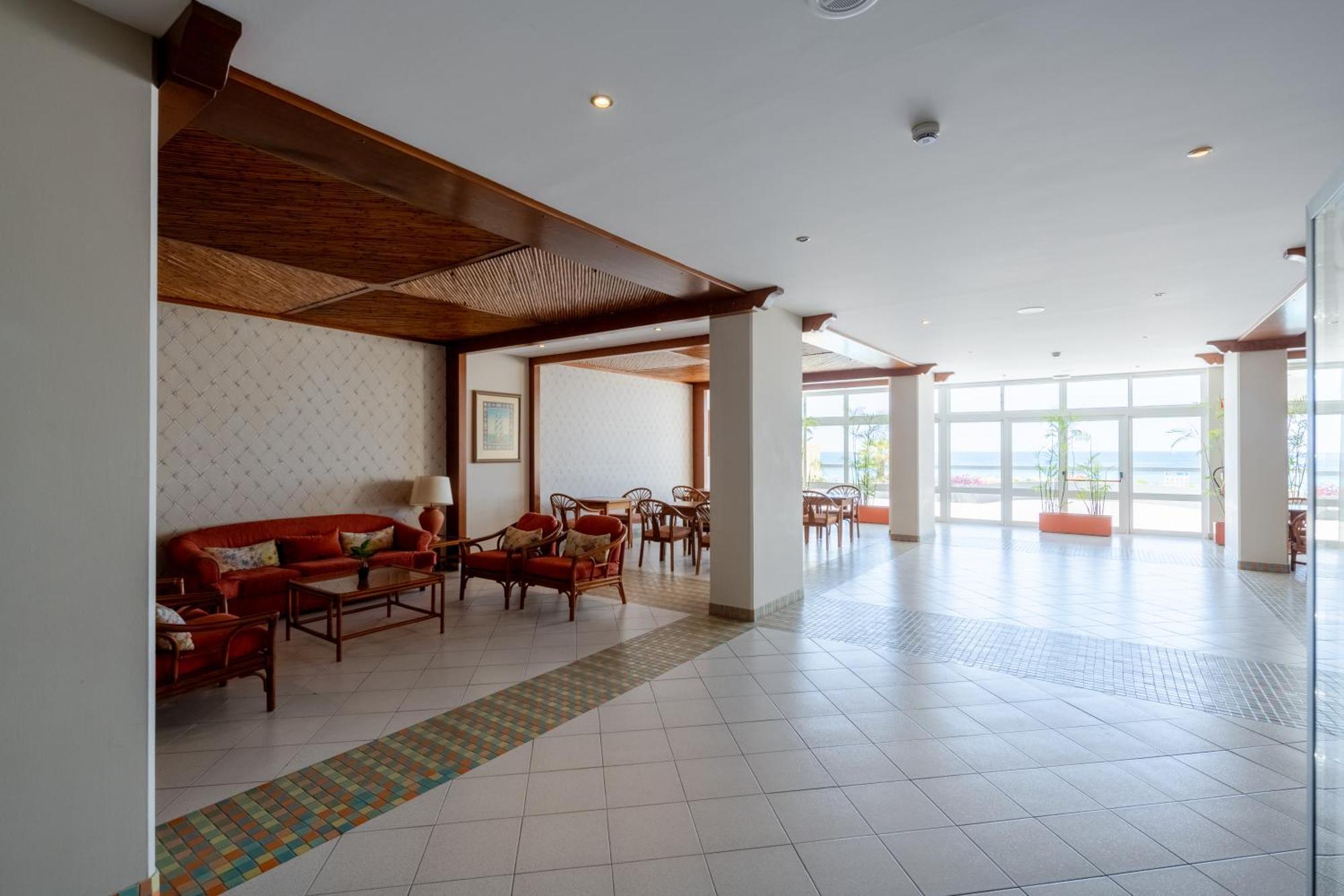 Atlantic View Apartment At Formosa Beach Funchal  Buitenkant foto