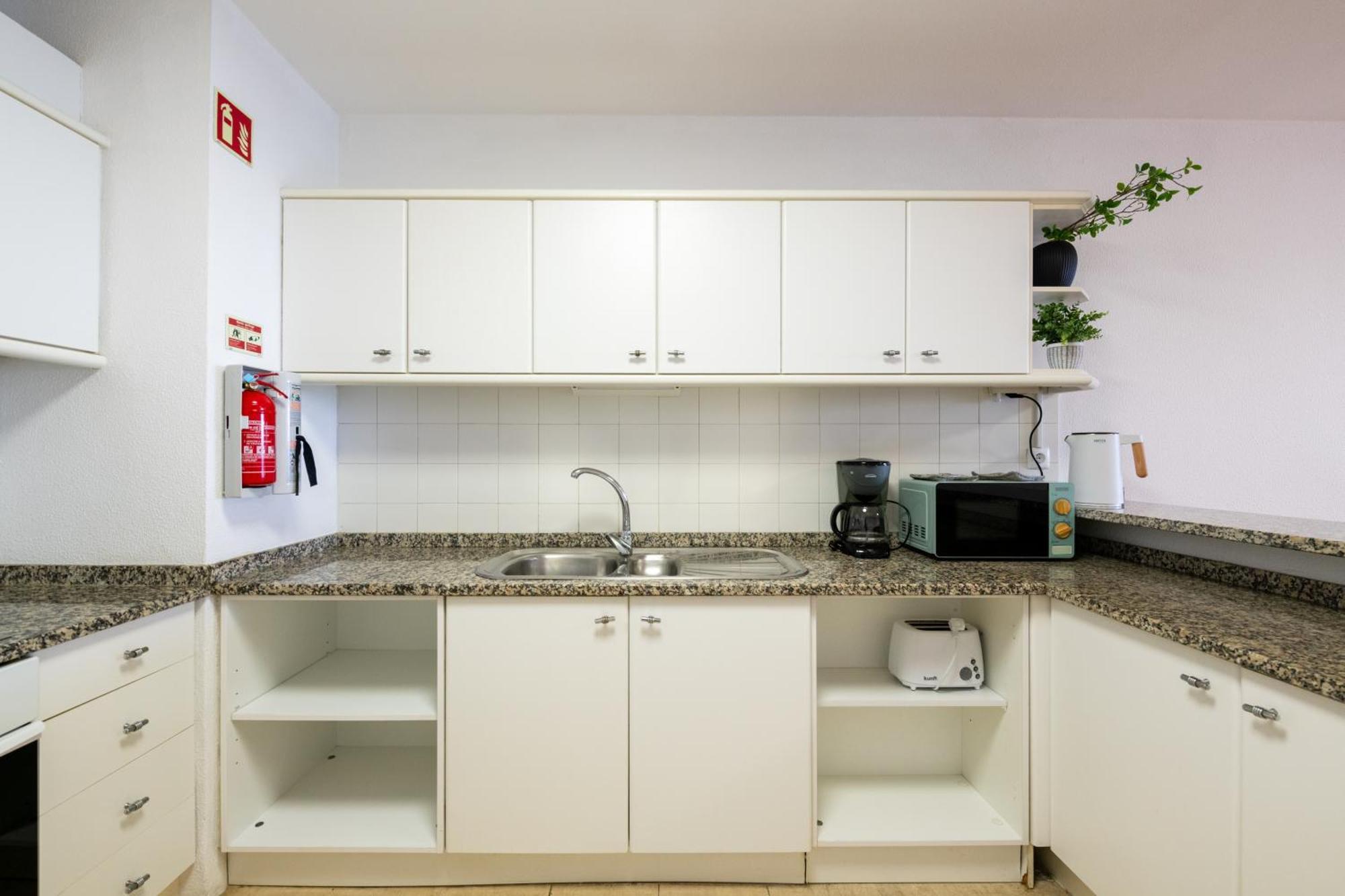 Atlantic View Apartment At Formosa Beach Funchal  Buitenkant foto