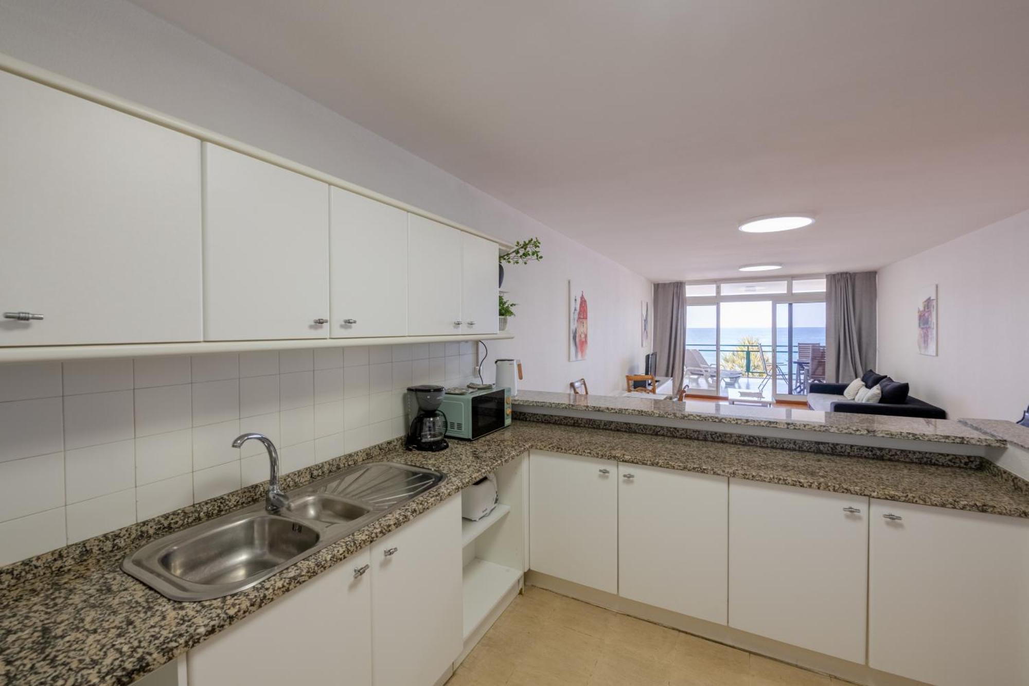 Atlantic View Apartment At Formosa Beach Funchal  Buitenkant foto