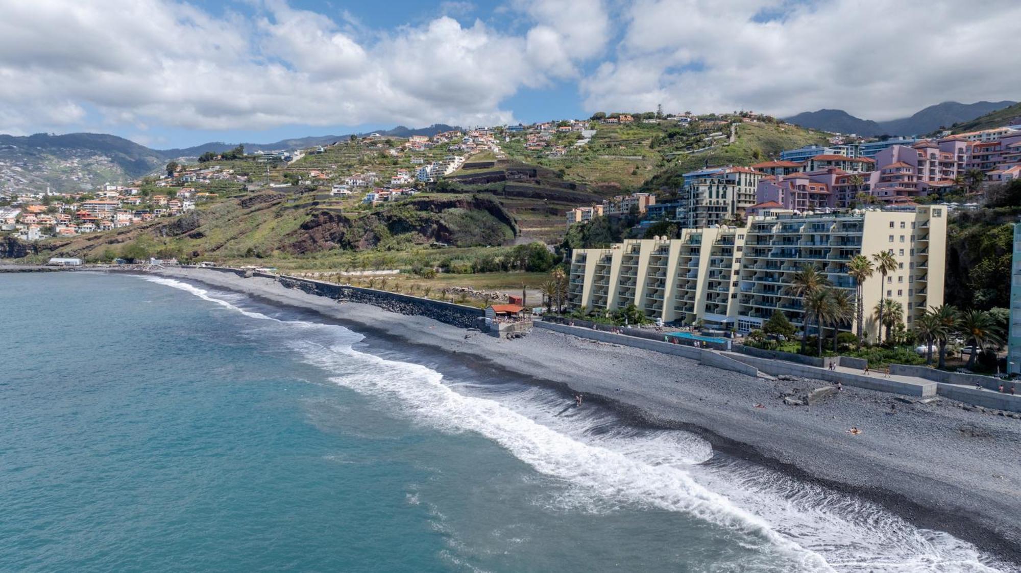 Atlantic View Apartment At Formosa Beach Funchal  Buitenkant foto